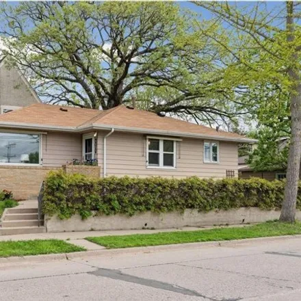 Buy this 3 bed house on 5157 28th Avenue South in Minneapolis, MN 55417
