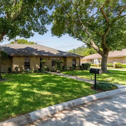 Buy this 3 bed house on 2313 Axminster Court in Grand Prairie, TX 75050