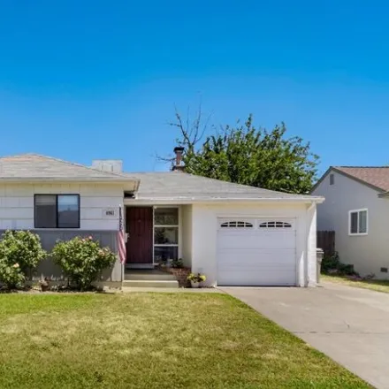 Buy this 3 bed house on 4975 76th Street in Polk, Sacramento