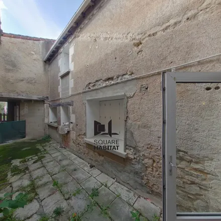 Image 5 - 4 Rue Montebello, 86500 Montmorillon, France - Apartment for rent