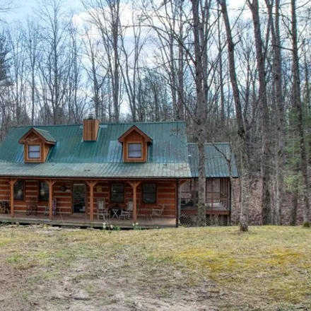 Buy this 3 bed house on Leatherwood Ford Road in Sharp Place, Fentress County