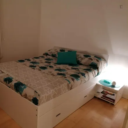 Rent this 3 bed room on Mailboxes etc in Via Riccardo Grazioli Lante 56, 58
