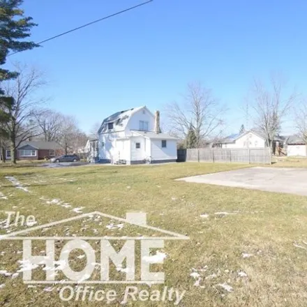 Image 2 - 813 Grand Avenue, Owosso, MI 48867, USA - House for sale