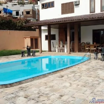 Buy this 4 bed house on RIC TV in Avenida do Antão, Centro