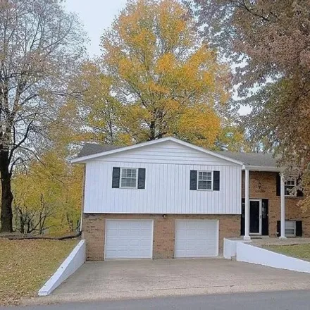 Buy this 3 bed house on 34 Glenwood Drive in Glen Carbon, IL 62034