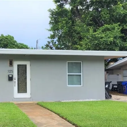 Rent this 3 bed house on 376 Southwest 21st Street in Fort Lauderdale, FL 33315