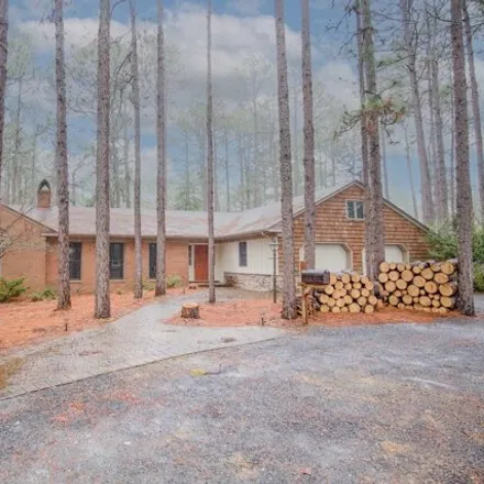 Image 2 - 430 Fairway Drive, Yadkin Trail, Southern Pines, NC 28387, USA - House for rent