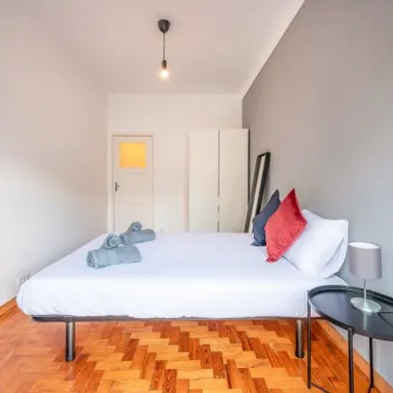Rent this 5 bed room on Rua Pedro Bandeira Freire in 1750-147 Lisbon, Portugal