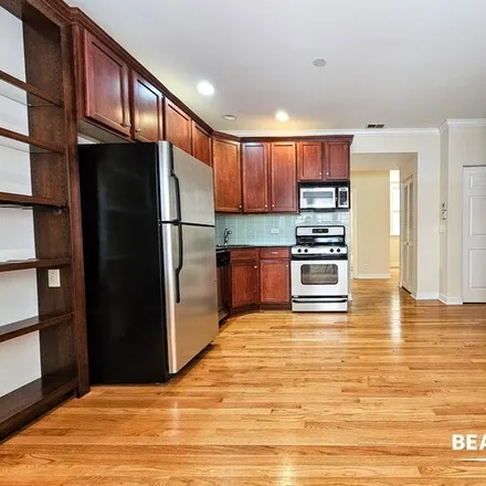 Image 3 - 3250 N Clifton Ave, Unit 3244-W3 - Apartment for rent