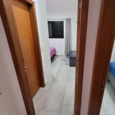 Buy this 2 bed apartment on Rua Professor Bernardino Querido in Vila São José, Taubaté - SP