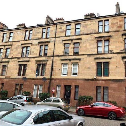 Rent this 1 bed apartment on Eats and Treats in 2-10 Boyd Street, Glasgow