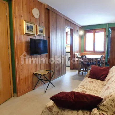 Rent this 3 bed apartment on Avenue Dent du Geant in 11013 Verrand, Italy