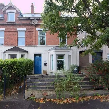 Rent this 4 bed apartment on Lisburn Road in Belfast, BT9 7GY