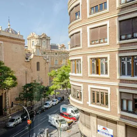 Rent this 5 bed apartment on 012 Salvà - Poeta Querol in Carrer de Salvà, 46002 Valencia