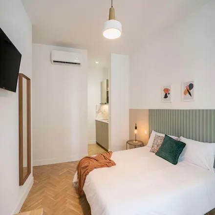 Image 5 - Calle del Carmen, 17, 28013 Madrid, Spain - Apartment for rent
