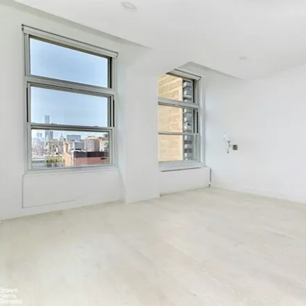 Image 5 - Park Avenue Court, East 87th Street, New York, NY 10128, USA - Condo for rent