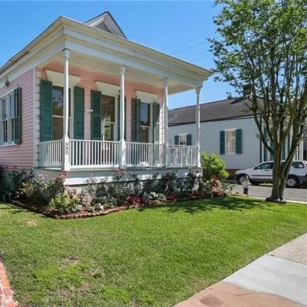 Buy this 4 bed house on 901 State Street in New Orleans, LA 70118