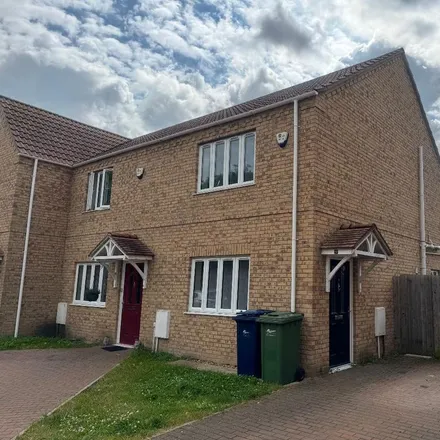 Rent this 2 bed townhouse on Timber Yard Gardens in Wisbech, PE13 3JZ