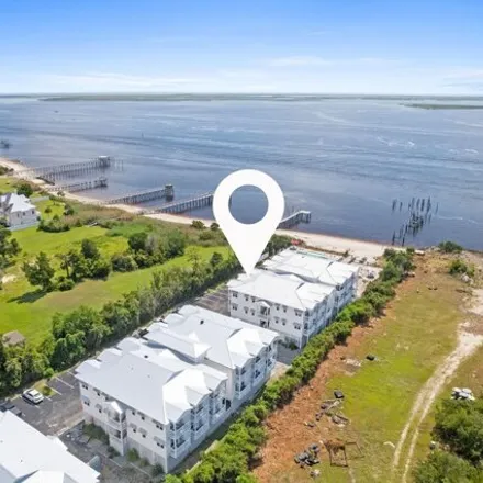 Buy this 1 bed condo on 736 East Moore Street in Southport, NC 28461