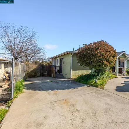 Image 2 - 1709 Noia Avenue, Antioch, CA 94509, USA - Duplex for sale