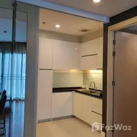Image 3 - Phla Phong Phanit Road, Khlong Toei District, 10110, Thailand - Apartment for rent
