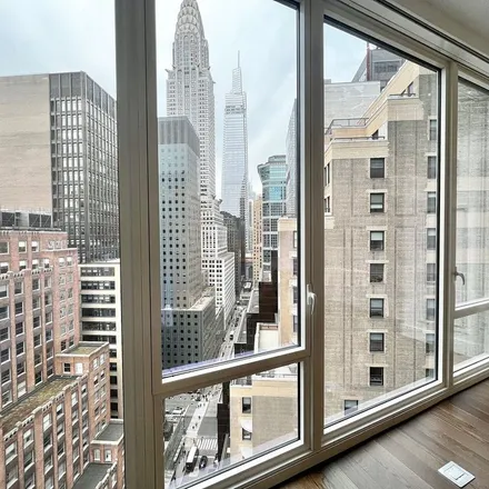 Image 2 - Winstar Building, 685 3rd Avenue, New York, NY 10035, USA - Apartment for rent
