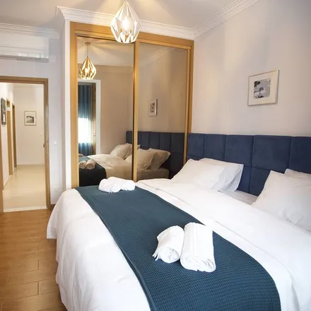 Rent this 2 bed apartment on Caminho Agualva-Cacém in 9760-018 Agualva, Azores