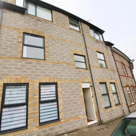 Rent this 2 bed apartment on Arcot Street in Penarth, CF64 1HS