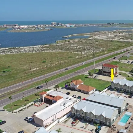 Image 7 - 8299 Radial Court, Corpus Christi, TX 78414, USA - Townhouse for sale