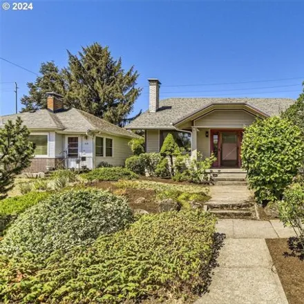 Buy this 4 bed house on 723 NE 61st Ave in Portland, Oregon