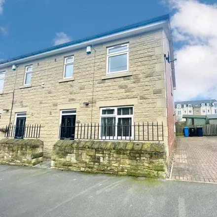 Rent this 3 bed townhouse on Handsworth Social Club in 13 Hall Road, Sheffield