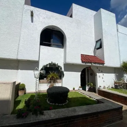 Buy this 3 bed house on Juan Escutia in El cortijo, 05220 Jesús del Monte