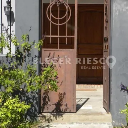 Rent this 3 bed house on unnamed road in Partido de Tigre, Benavídez