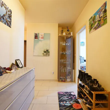 Image 8 - Rue du Neufmoustier 8, 4500 Huy, Belgium - Apartment for rent