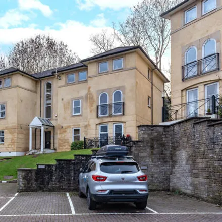 Buy this 2 bed apartment on Elmgrove Park in Bristol, BS6 6AT