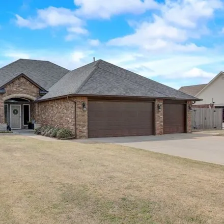 Buy this 3 bed house on 3590 Copperhill Court in Piedmont, OK 73078