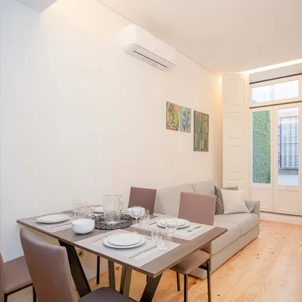 Rent this 1 bed apartment on Malvón in Rua de Mouzinho da Silveira, 4000-030 Porto