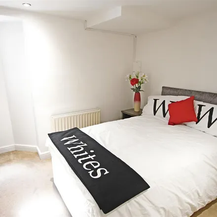 Rent this 1 bed apartment on Lutterworth Road in Northampton, NN1 5JL