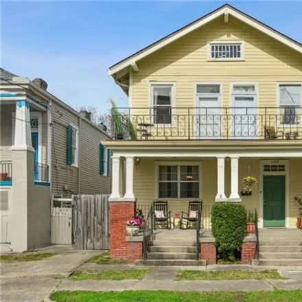 Buy this 4 bed house on 819 North Solomon Street in New Orleans, LA 70119