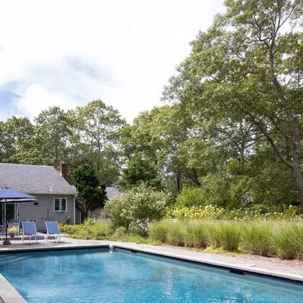 Buy this 3 bed house on 1 Lincoln Drive in Pine Neck, East Quogue