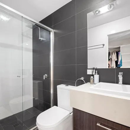 Image 1 - 9 Mayhew Street, Sherwood QLD 4075, Australia - Apartment for rent