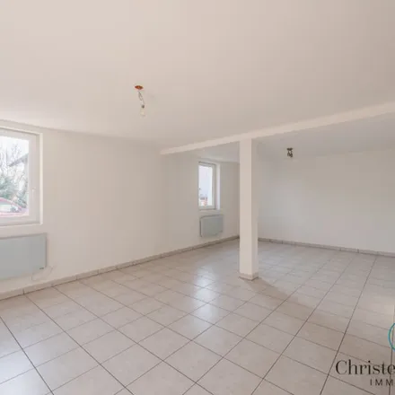 Rent this 2 bed apartment on 8 Rue Seger in 68490 Petit-Landau, France