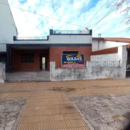 Rent this 2 bed house on Coronel Pizarro in Villa Don Bosco, 1754 Ramos Mejía