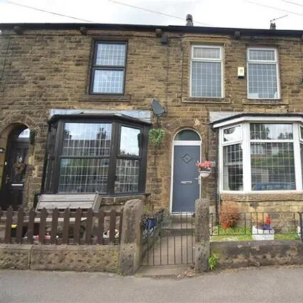 Buy this 3 bed townhouse on Furness Vale Primary and Nursery School in Buxton Road, Whaley Bridge