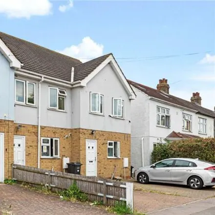 Buy this 3 bed townhouse on Grasmere Gardens in London, IG4 5LF