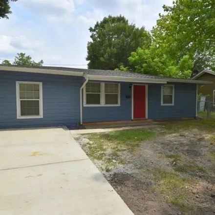 Rent this 3 bed house on 7399 Iwo Jima Road in Houston, TX 77033