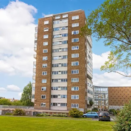 Rent this 2 bed apartment on Manor Lea in Boundary Road, Worthing