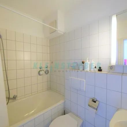 Image 2 - Baumschulenweg, 64295 Pfungstadt, Germany - Apartment for rent