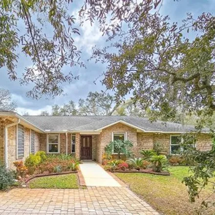 Buy this 5 bed house on 1995 Spruce Creek Circle North in Port Orange, FL 32128