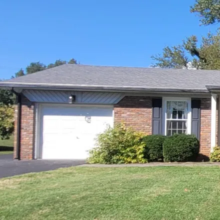 Buy this 4 bed house on Collins Lane Elementary School in Leawood Drive, Frankfort